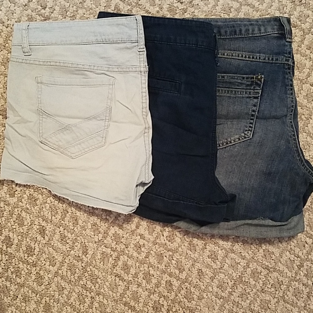 Bundle Shorts